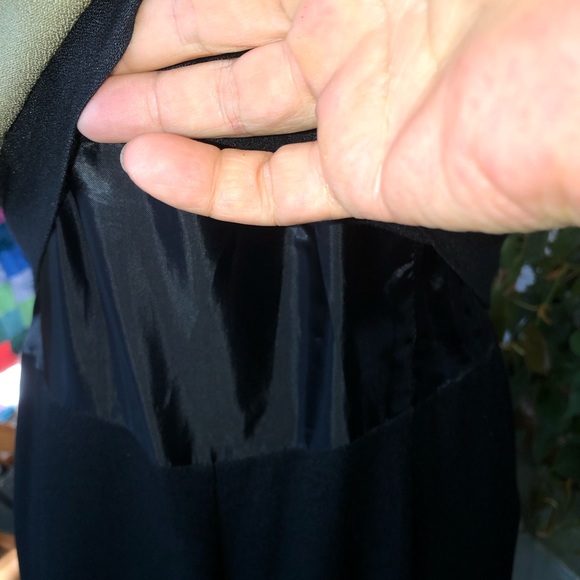 DBY SIZE 3 BLACK,WHITE,& OLIVE GREEN SLEEVELESS JUMPER TIE IN BACK LINED TOP - Picture 2 of 4